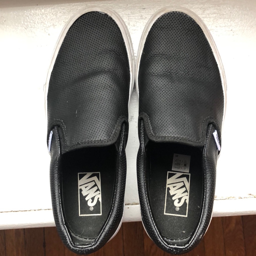 Black Vans